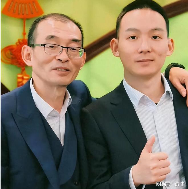 再沉默为谢妈发声说出实情网友坐不住了爱游戏app入口回应了！谢浩男妹妹不(图6)